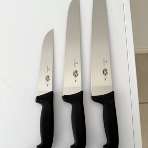 Couteau de boucher Victorinox (20-31-36cm)