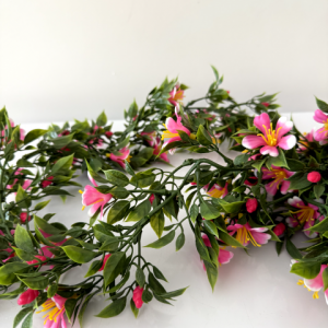 Guirlande fleurs de prunier